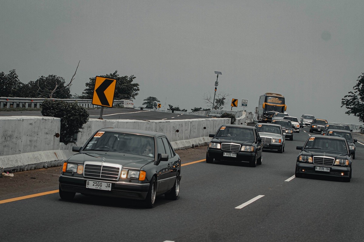 Dari Acara W124 MBCI Jakarta Chapter 'Road to Guci'  