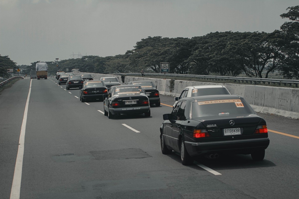 W124 MBCI Jakarta Chapter 'Road to Guci', Touring Happy  