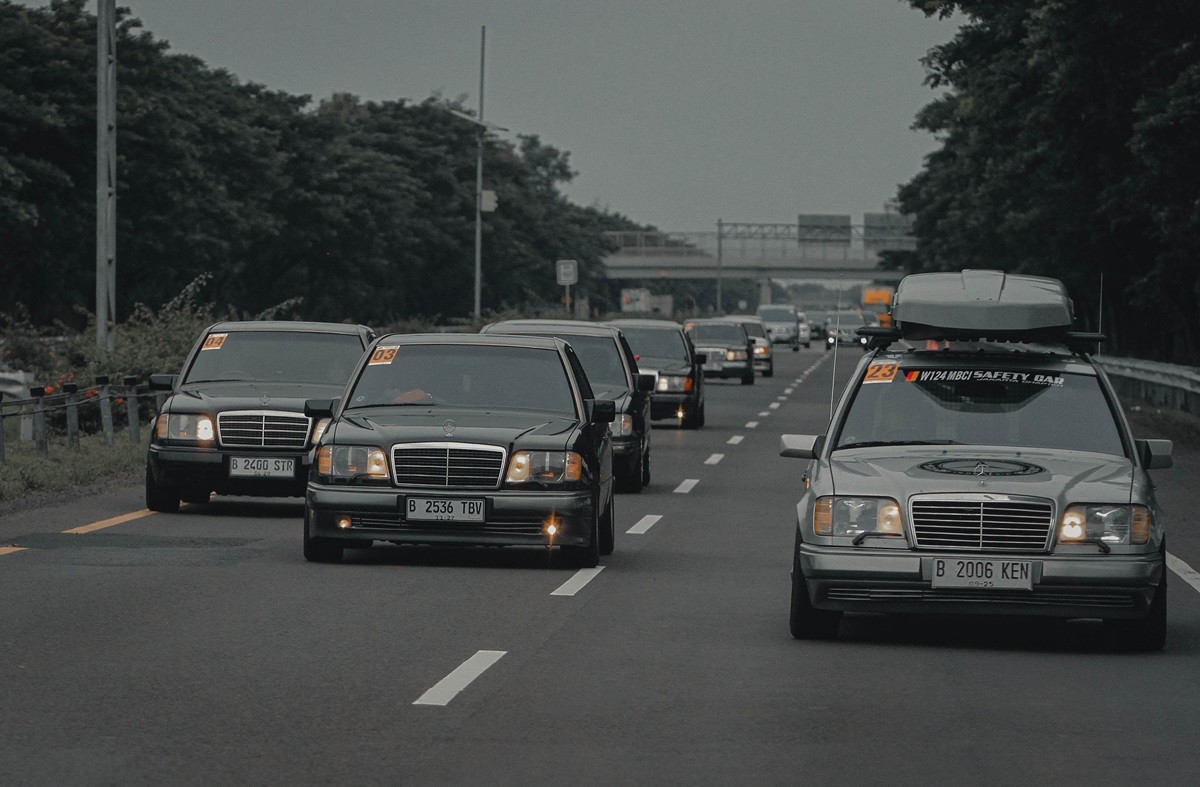 W124 MBCI Jakarta Chapter 'Road to Guci', Touring Happy  