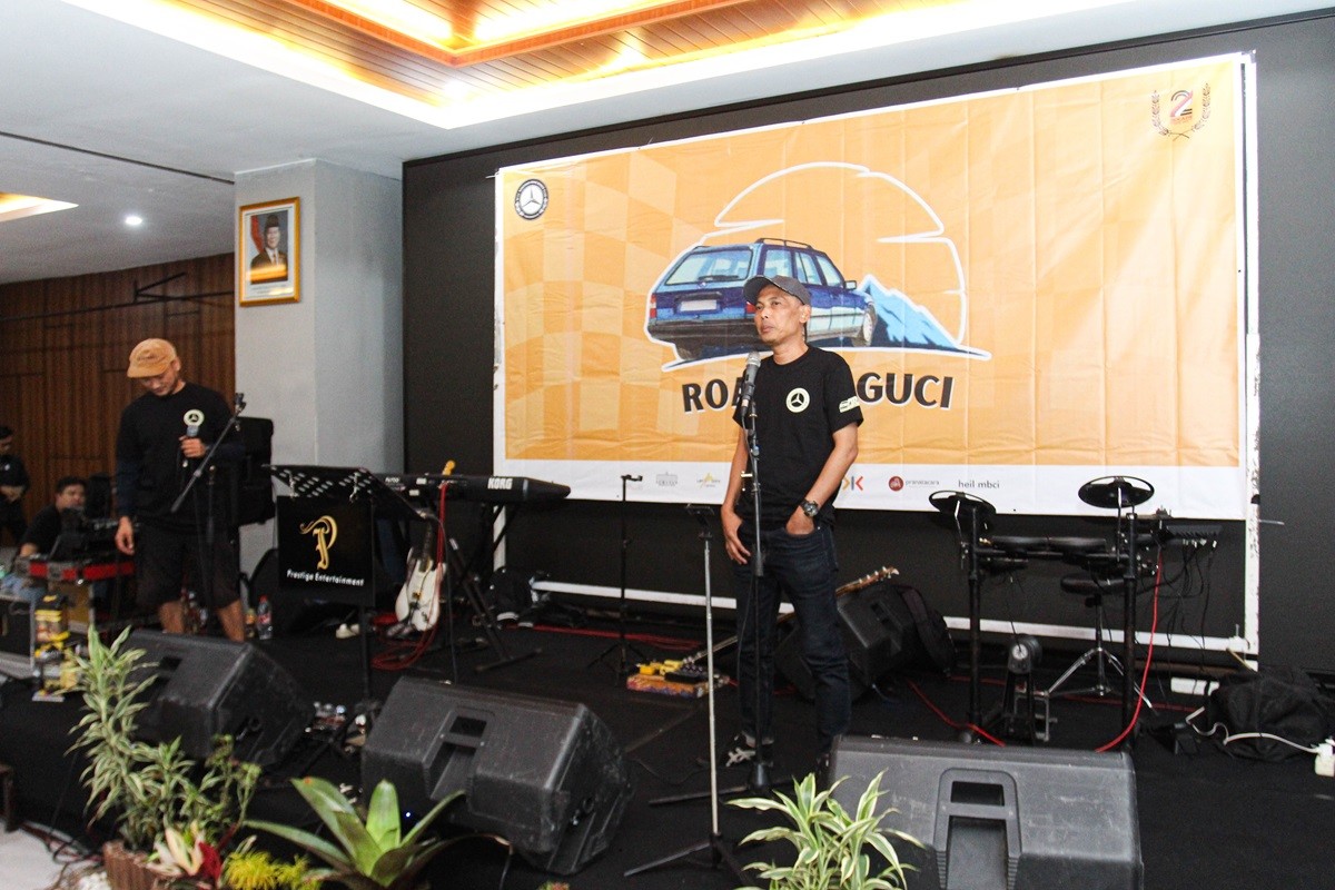 Dari Acara W124 MBCI Jakarta Chapter 'Road to Guci'  