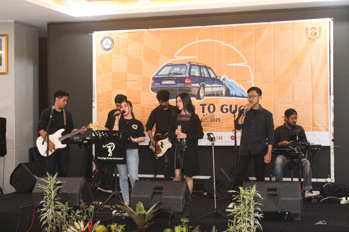 Dari Acara W124 MBCI Jakarta Chapter 'Road to Guci'  