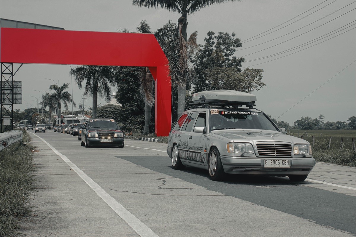 W124 MBCI Jakarta Chapter 'Road to Guci', Touring Happy  