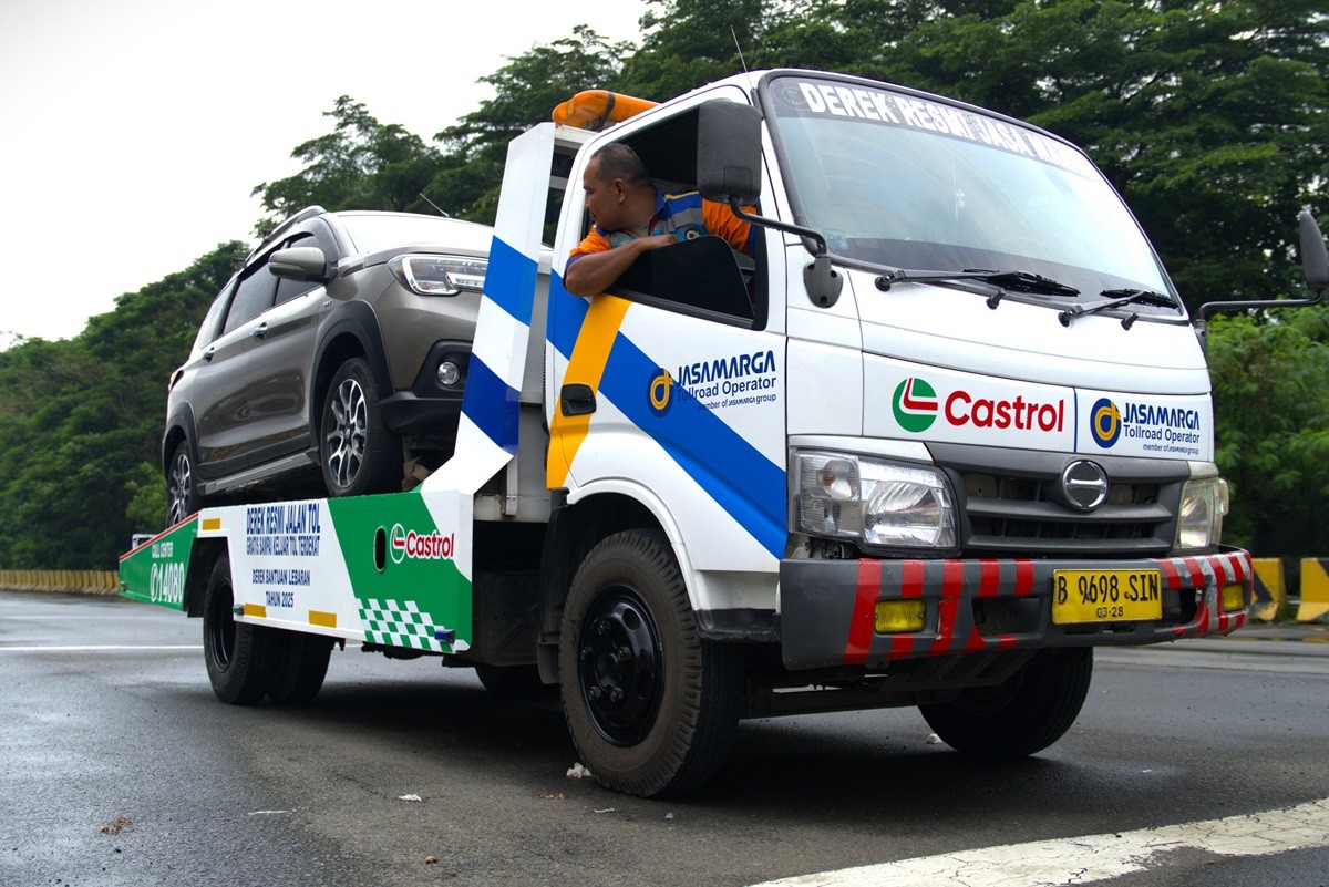 Castrol Indonesia Berikan Layanan Towing Gratis di Tol Trans Jawa  