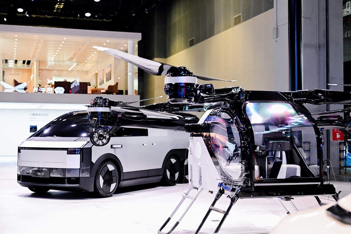 Mobil Berbasis AI Milik XPENG Motors Mejeng di Auto Shanghai 2025  