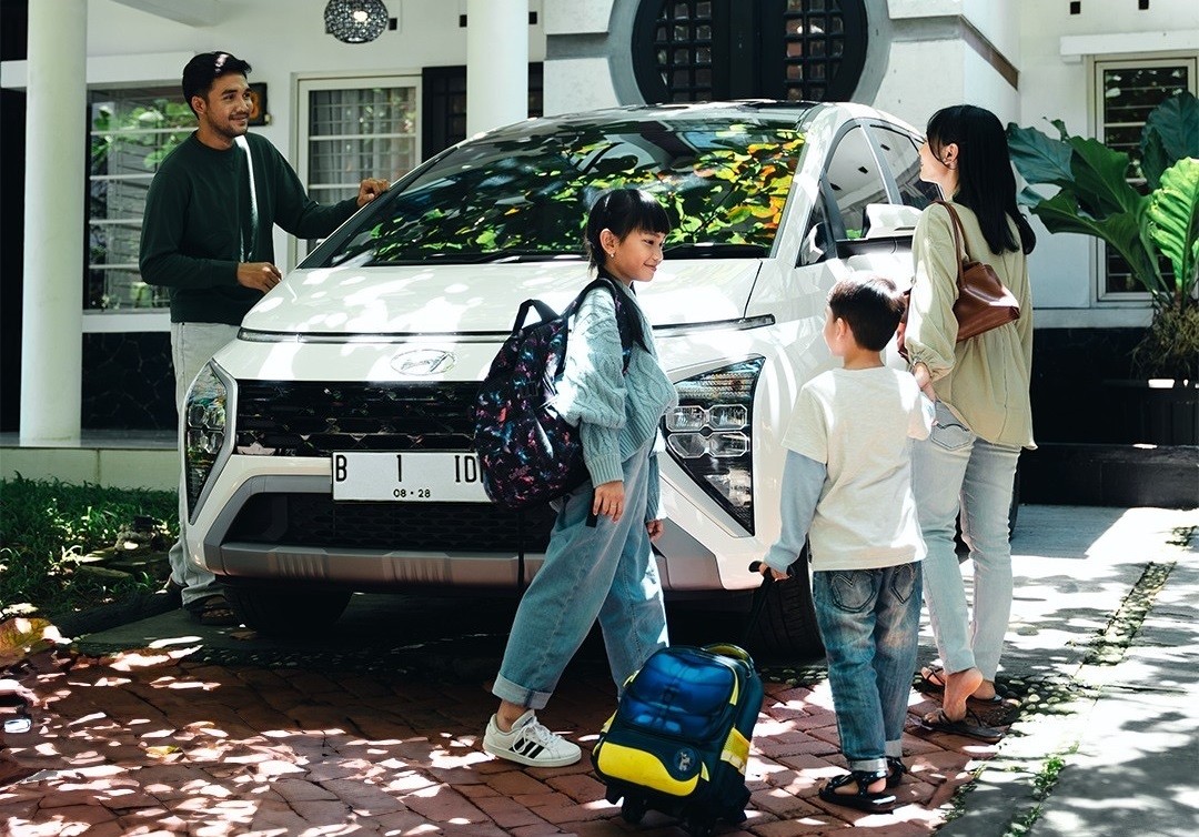 Perjalanan Anti-Drama Bersama Keluarga Dengan Hyundai STARGAZER  