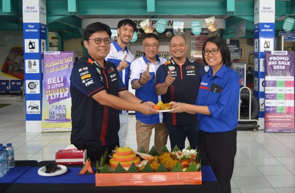 Perluas Jaringan Pemasaran, Mobil Lubricants Resmikan Mobil Car Care di Cibubur  