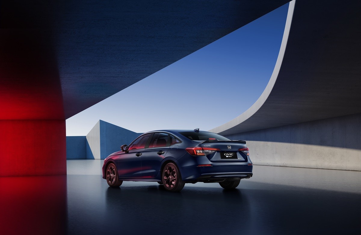 New Honda Civic RS e:HEV Resmi Meluncur, Harga Rp 699 juta  