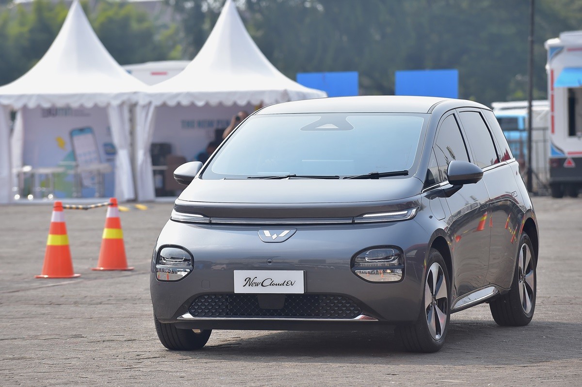 Wuling Motors Bukukan 282 SPK Selama Gelaran PEVS 2025  