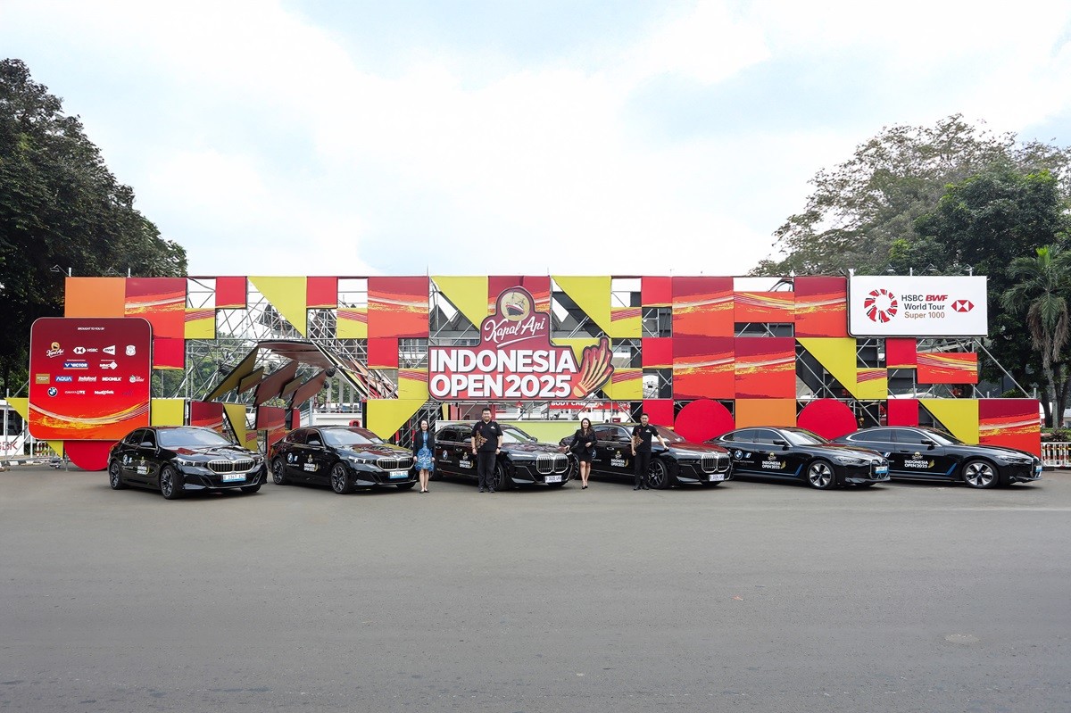 15 Mobil BMW Menjadi Official Mobility Partner PBSI  