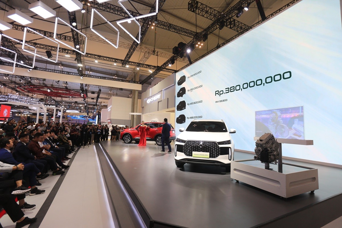 Chery Bukukan 2.153 SPK di GIIAS 2025, Melonjak 113 Persen  