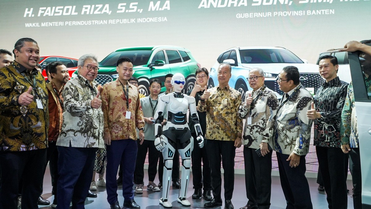 Jarak Tempuh 100km, Chery Tiggo Cross CSH Hybrid Lebih Efisien  