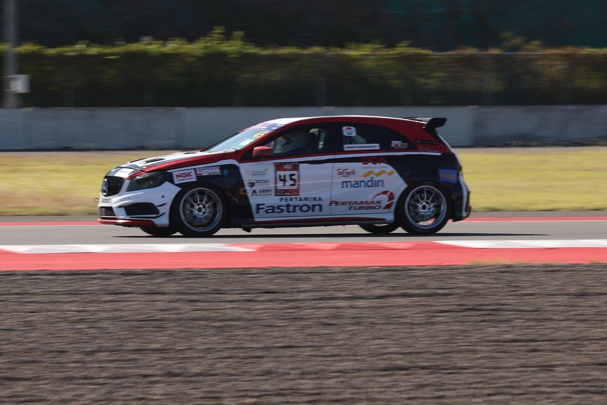 Demoris, Pembalap Indostar Motorsport Podium di Mandalika  