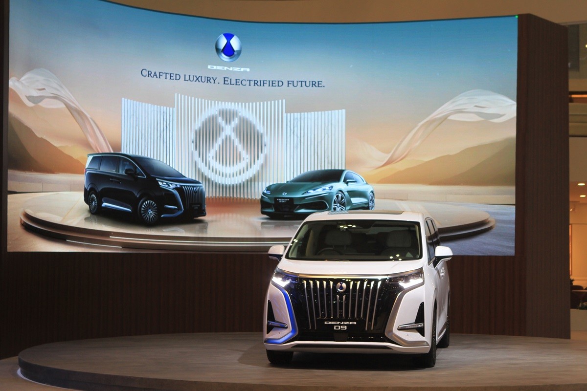 DENZA D9 di GIIAS 2025, MPV Premium Dengan Segudang Fitur Modern  