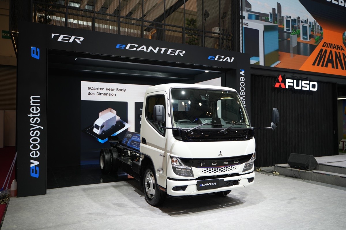 KTB Fuso Perkenalkan Inovasi EV Mobile Charger di GIIAS 2025  