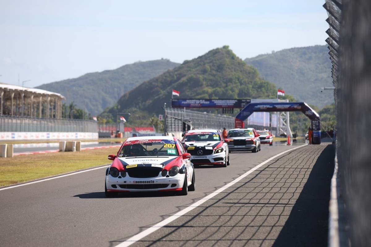 Indostar Motorsport di Mandalika, Sabet 18 Piala Dalam dua Seri  