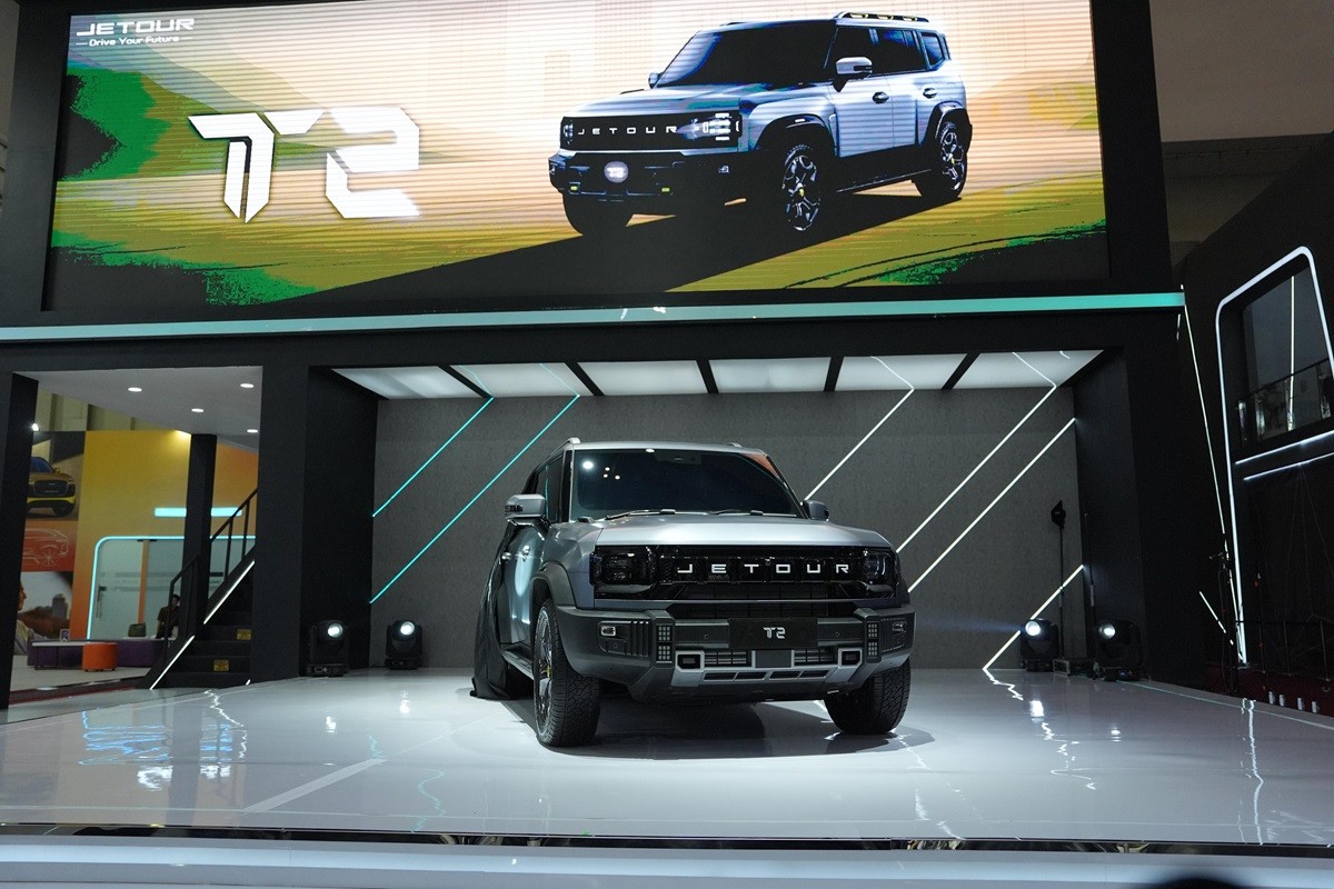 JETOUR T2 Setir Kanan Pertama di Dunia Debut di GIIAS 2025