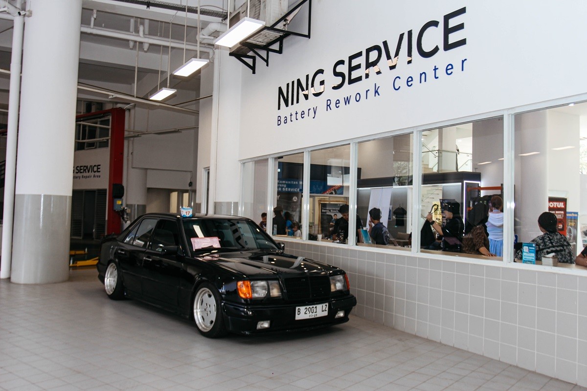 Bosch Car Service Gratiskan Servis Armada Member W124 MBCI Jakarta Chapter  