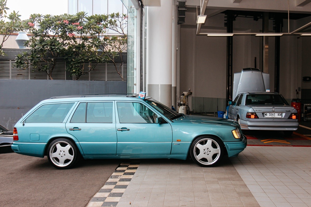 Bosch Car Service Gratiskan Servis Armada Member W124 MBCI Jakarta Chapter  