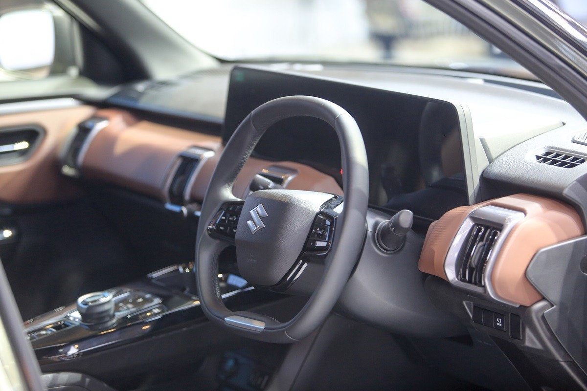 Penampilan Perdana Suzuki eVITARA di GIIAS 2025,