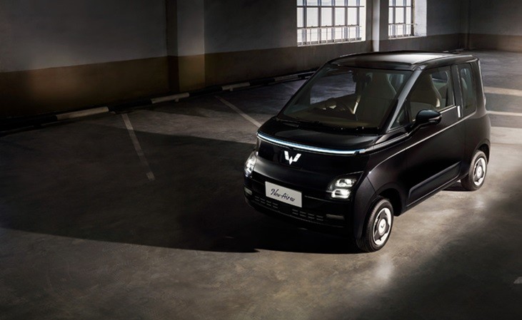Wuling Air ev dinobatkan sebagai National EV Adoption Leader  