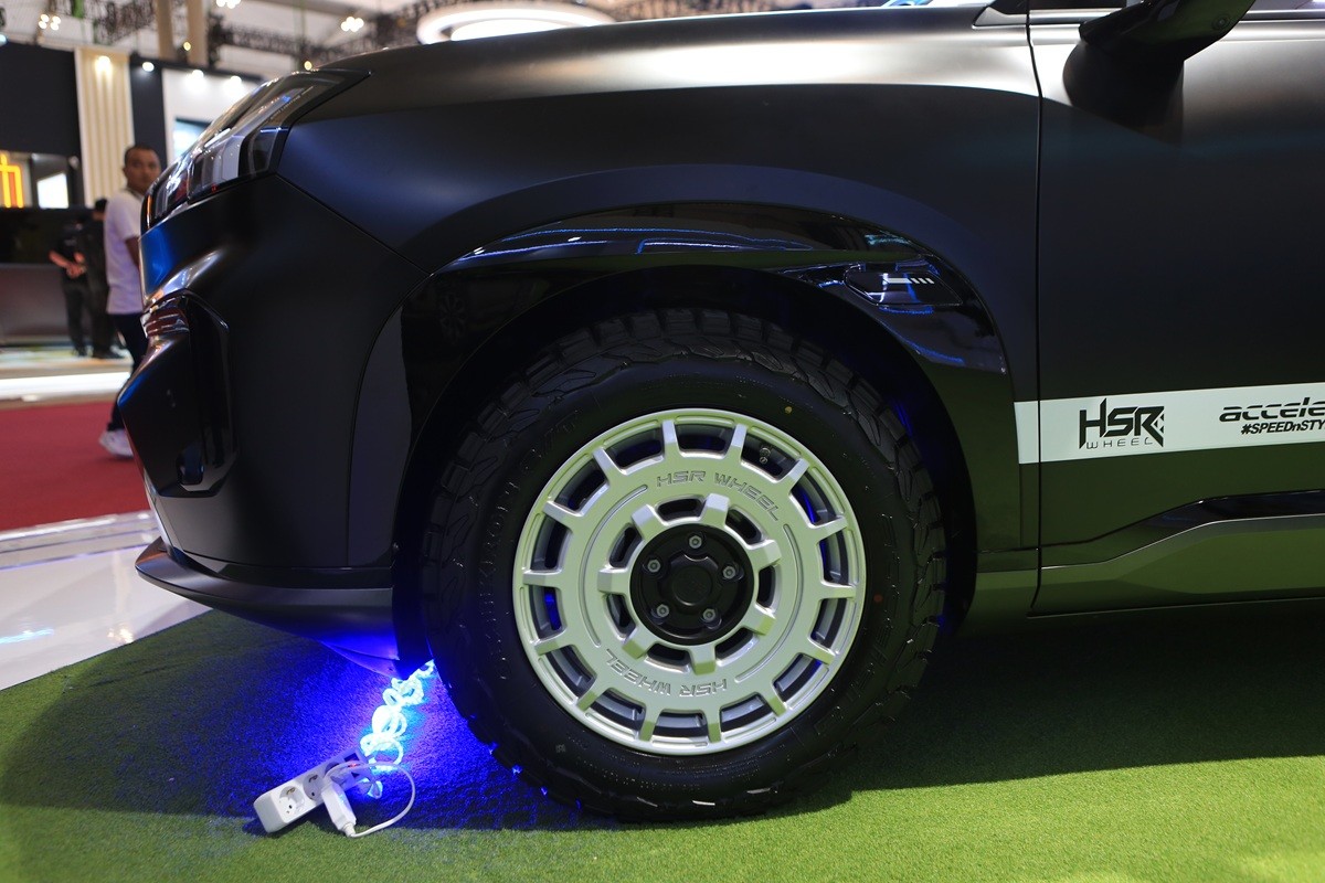 Begini Penampakan AION V Jika di Modifikasi Bergaya Adventure  