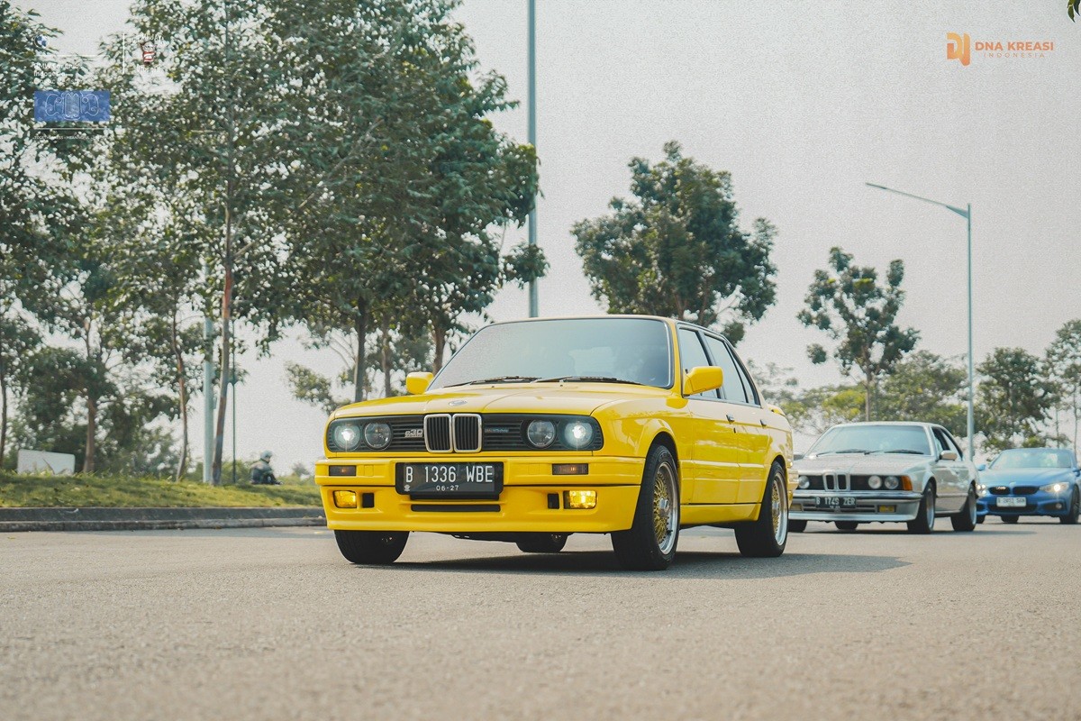 Dari Acara 'Celebrates 17 Years Anniversary BMWCCI Classic Register'  