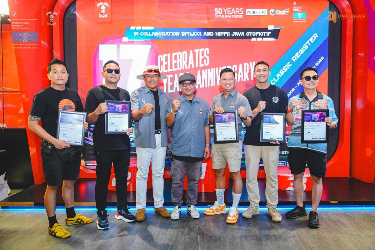 Dari Acara 'Celebrates 17 Years Anniversary BMWCCI Classic Register'  