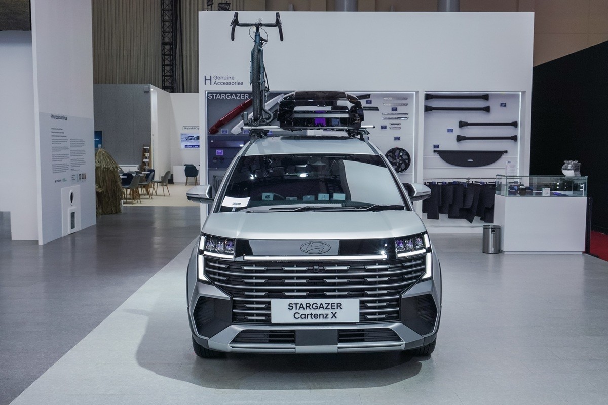 STARGAZER Cartenz X Dibekali Fitur Keamanan Lengkap, Harga Rp 300 Jutaan  