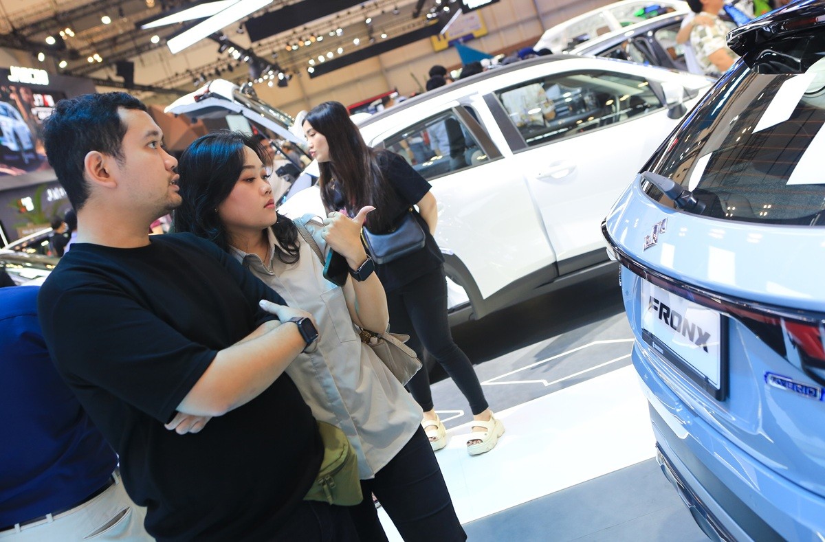 Suzuki Fronx Sukses Pikat Hati Wanita, Desain dan Fitur Keamanan Jadi Kunci  