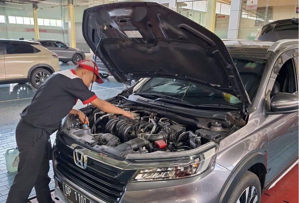 Honda Buka Diler Mobil Bekas Bersertifikasi di Sulawesi Selatan