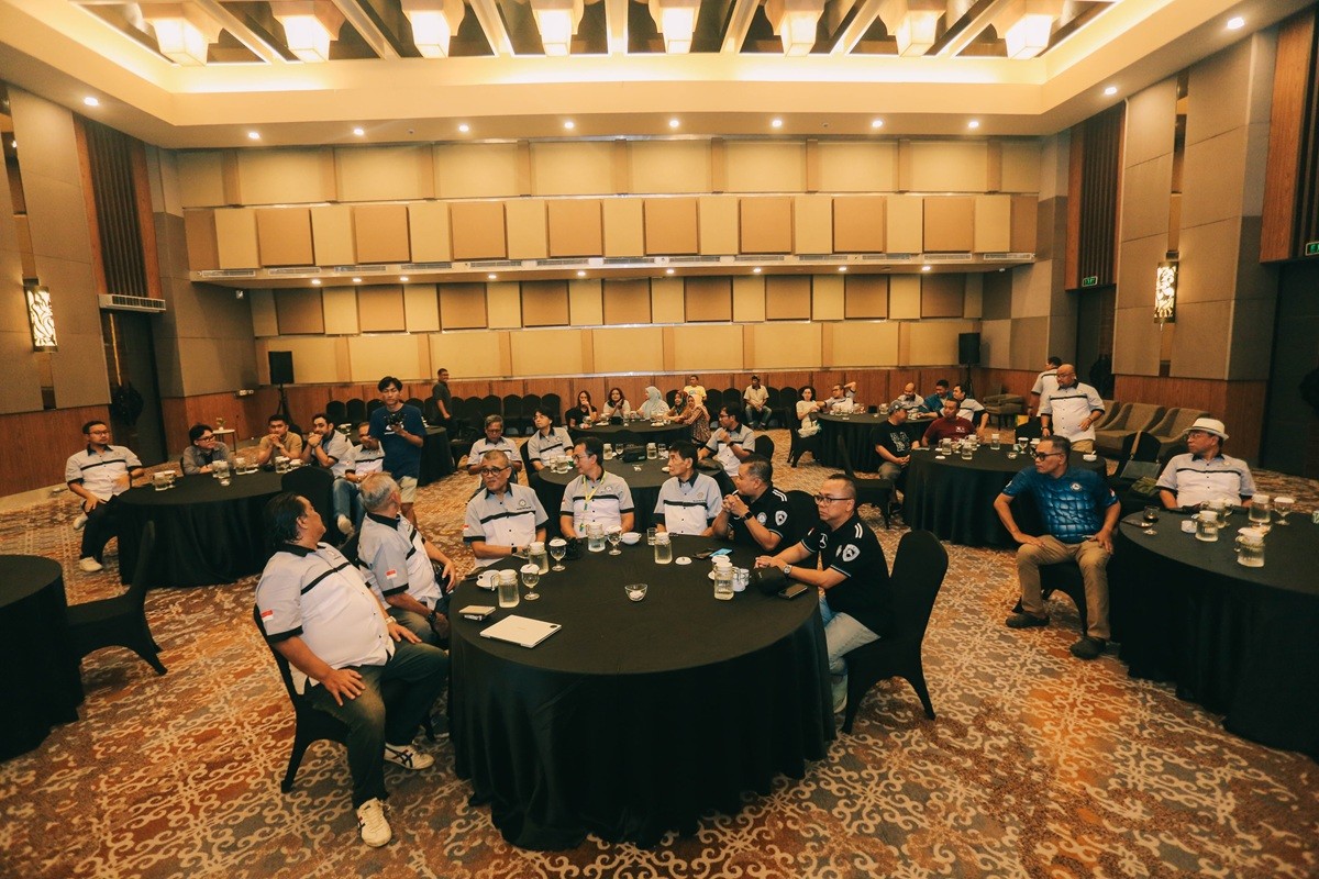 Kegiatan Baksos Warnai Perjalanan MTC INA 'Southern Blue Java Tour'  