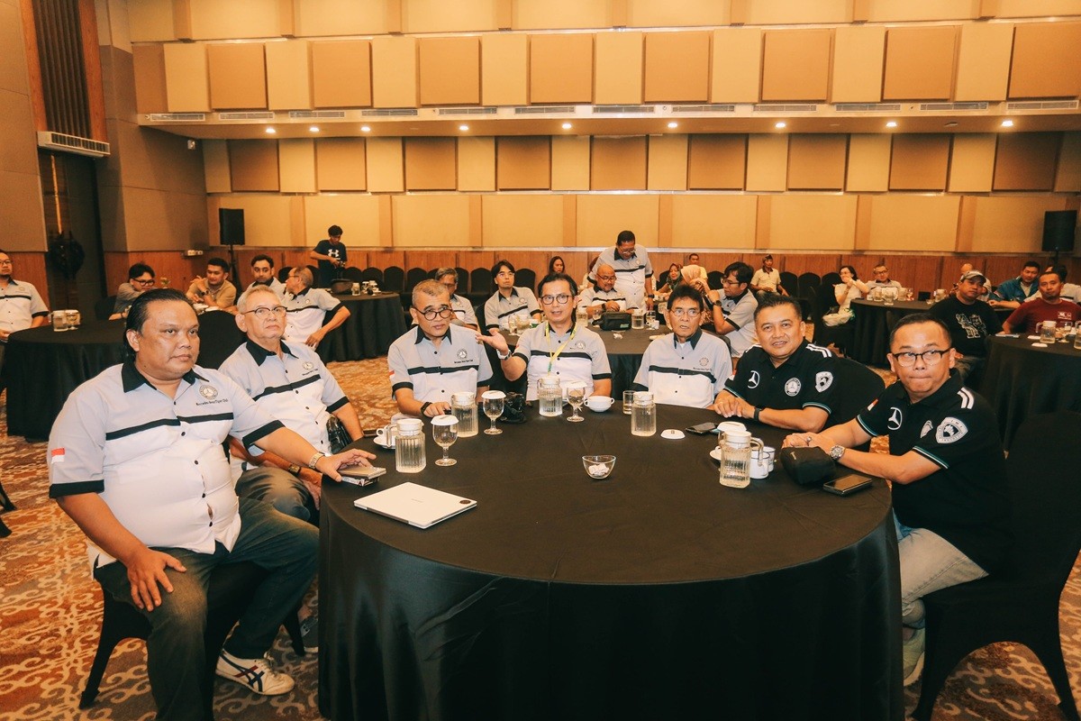 Kegiatan Baksos Warnai Perjalanan MTC INA 'Southern Blue Java Tour'  