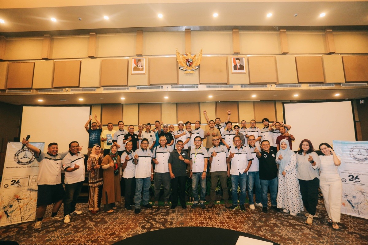 Kegiatan Baksos Warnai Perjalanan MTC INA 'Southern Blue Java Tour'  