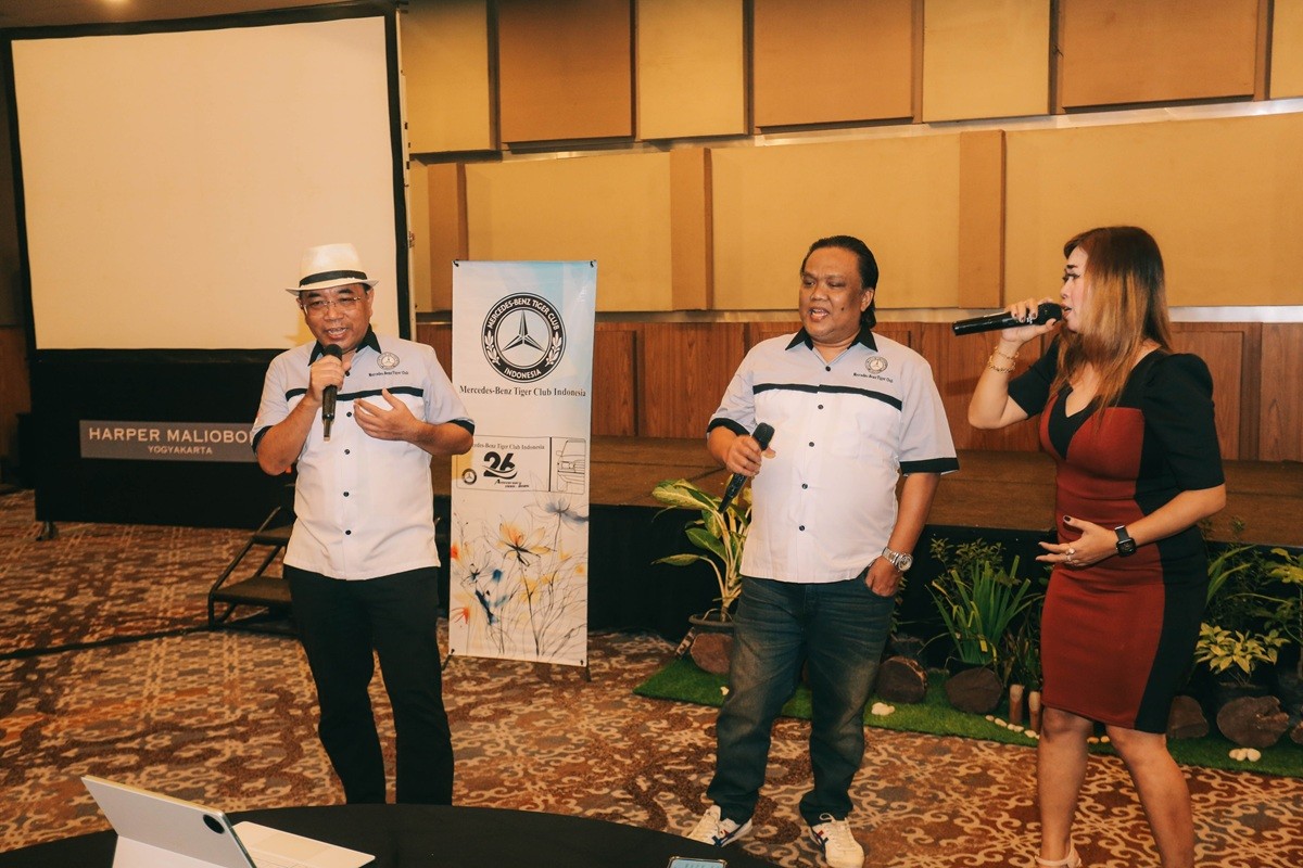 Kegiatan Baksos Warnai Perjalanan MTC INA 'Southern Blue Java Tour'  