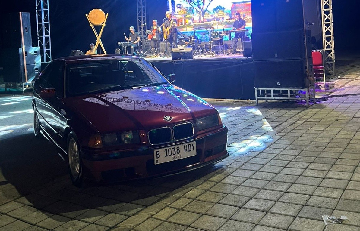BMWCCI Surabaya Chapter menggabungkan Event Otomotif dan Event Running  