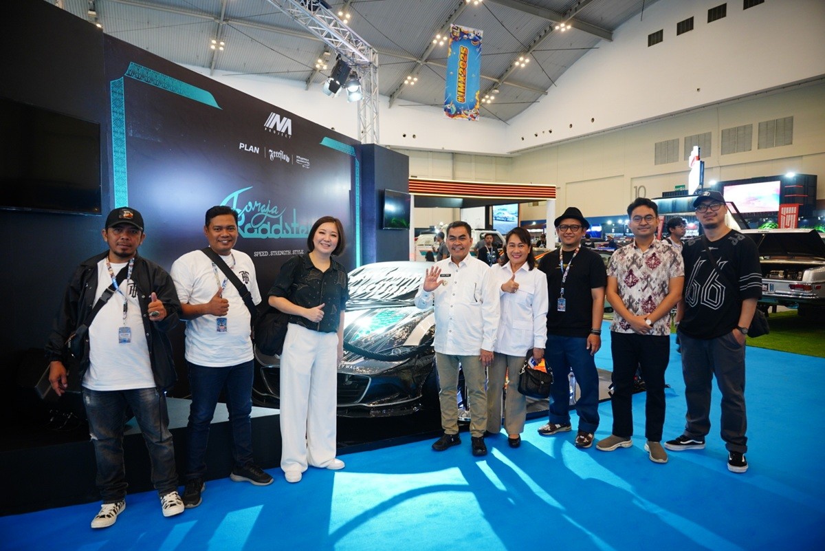 Plan Paint Indonesia Hadirkan Mazda Miata MX-5 'Toraja Roadster' di IMX 2025  