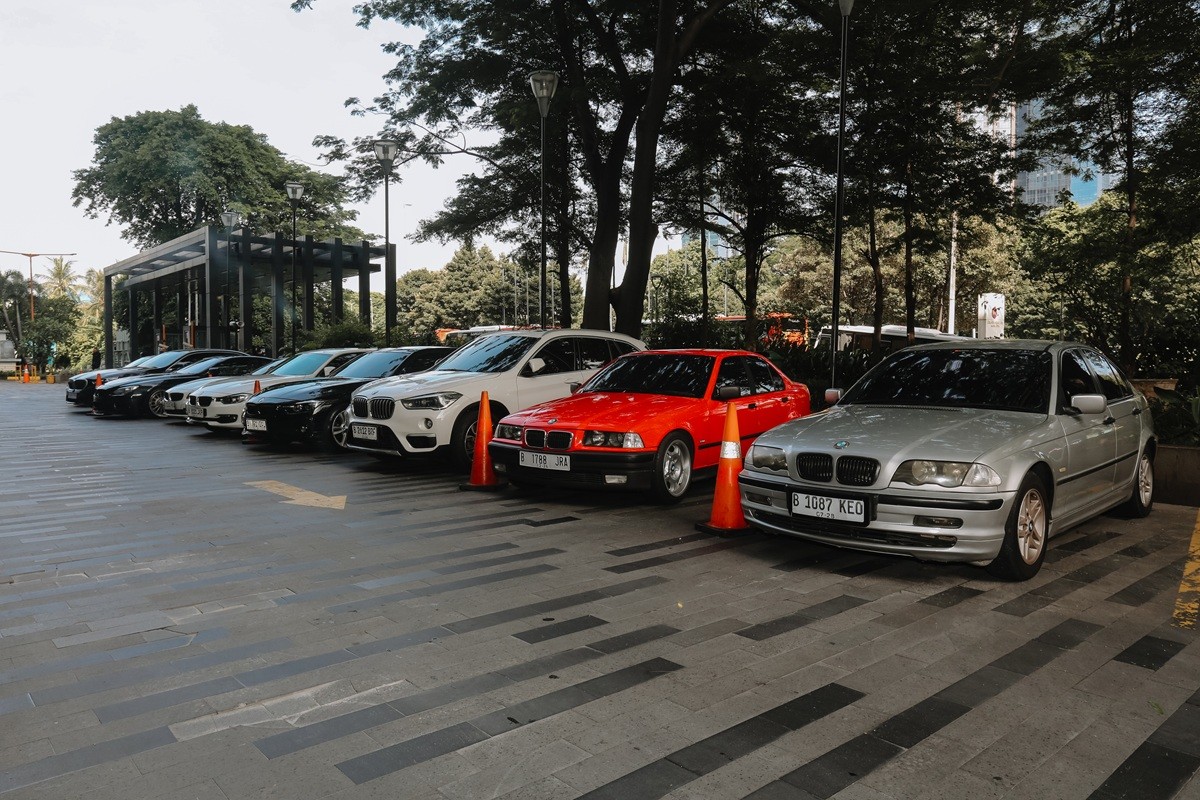 Deretan BMW Hadir Penuhi Acara 50th Dedi Harjadi dan Berdikari Motor Gathering  
