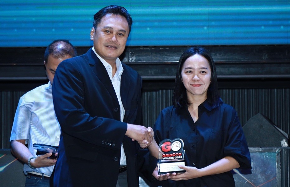 Indomobil eMotor Tyranno Raih Penghargaan 'The Best Low Electric Motorcycle 2025'