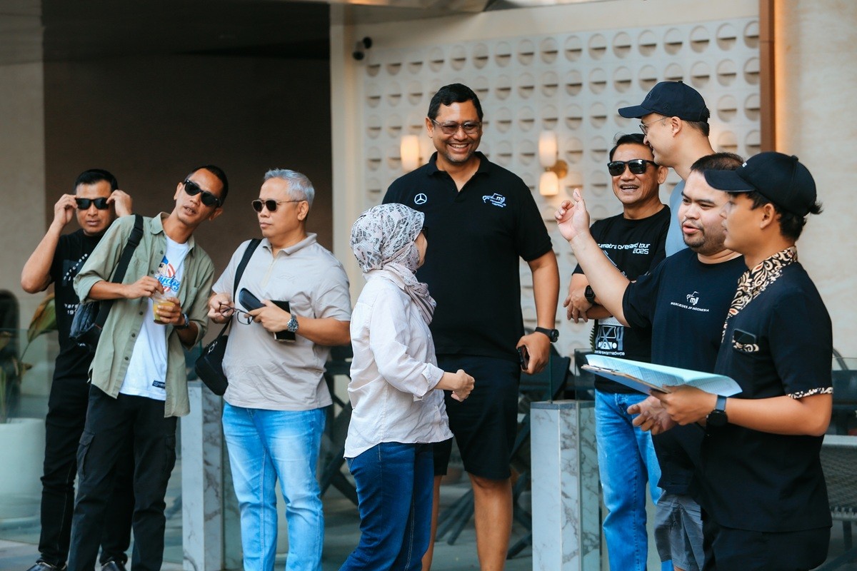 Mercedes Jip Indonesia Sambangi World Beyond Boutique, Rayakan Ikon G-Class