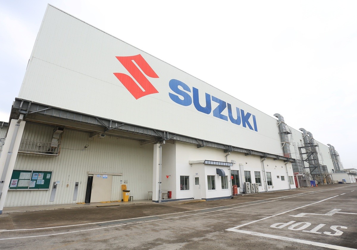 Suzuki Ekspor Fronx dan Satria ke Pasar Asia Tenggara  