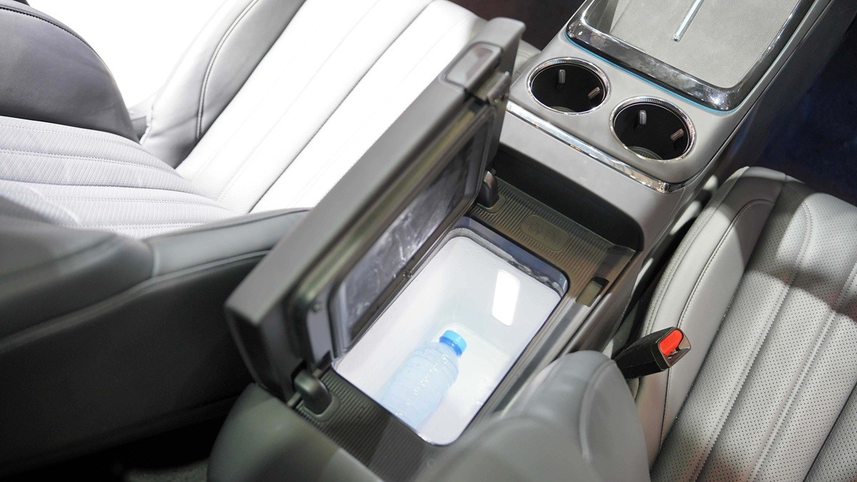 AION V Dinobatkan Sebagai Kendaraan Listrik Terpopuler  