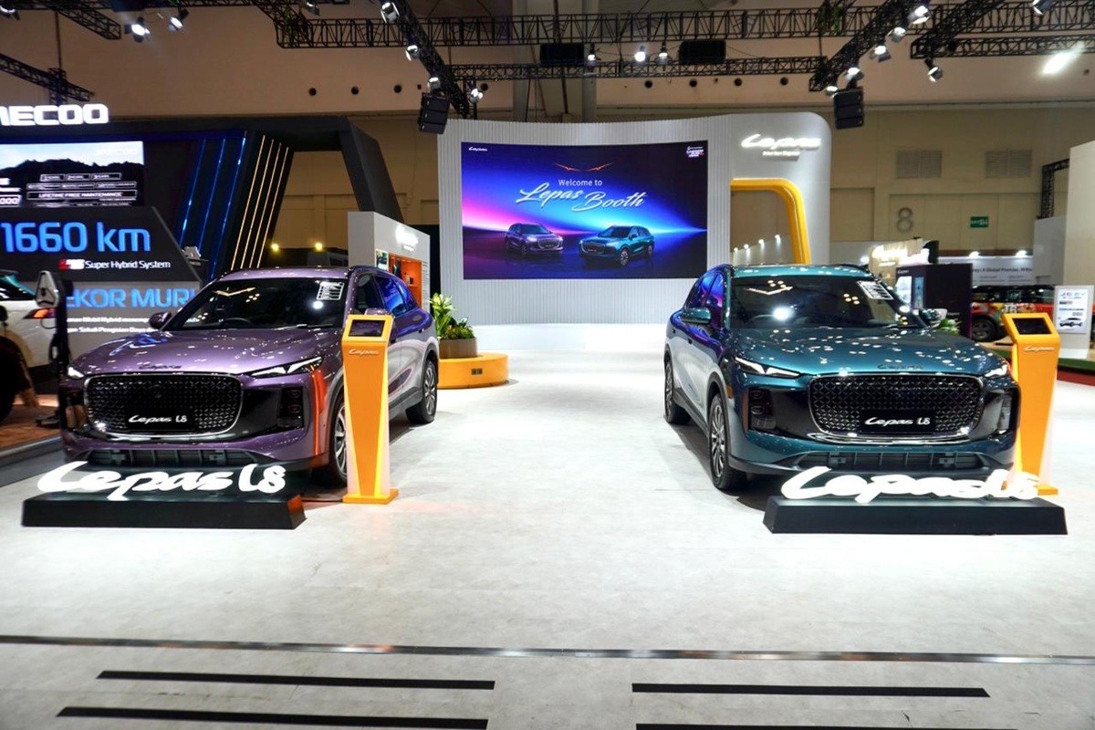 LEPAS L8 Menjadi Pusat Perhatian di GJAW 2025 dengan Desain Elegan Premium