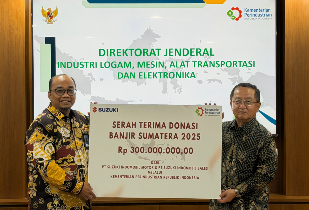 Suzuki Salurkan Donasi ke Sumatera Melalui Kementerian Perindustrian  